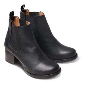 Beek condor Black Women's Ankle Boots size 9